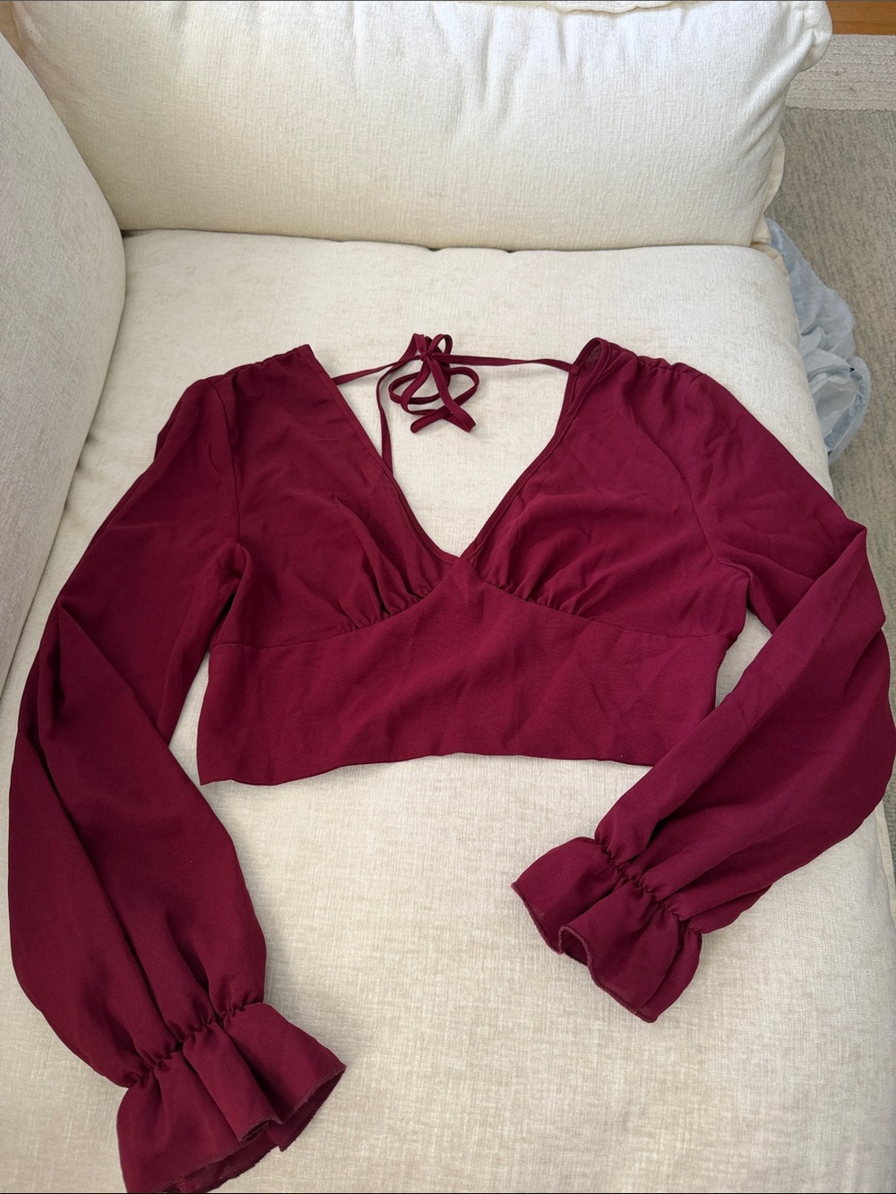 SHEIN Burgundy V-Neck Tie on the Shoulder Long Sleeve Crop Top